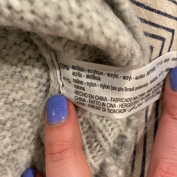 Zara Grey Crewneck Sweater - Picture 4 of 4